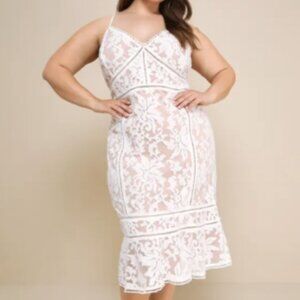 NWT Lulus Alluring Love White and Beige Lace Trumpet Hem Midi Dress 2XL